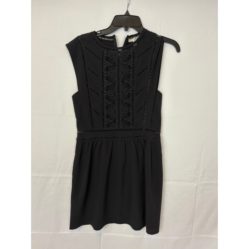 Amuse Society xs pre owned like new black dress